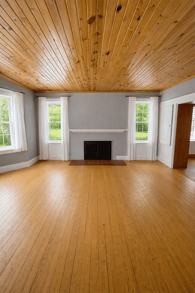 Photo - 4935 N Parma Rd