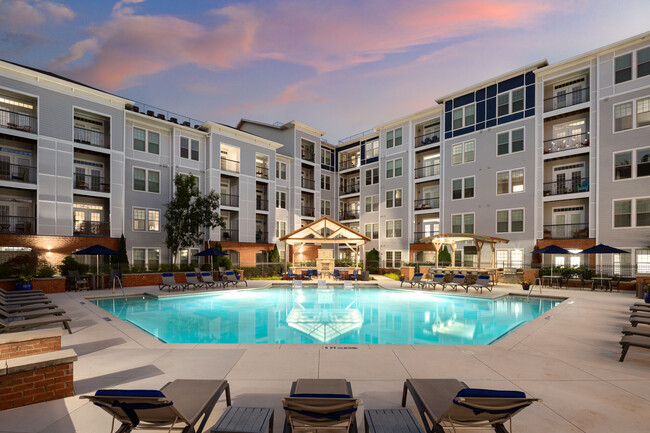 Photo - Avanti Brookhaven Apartamentos