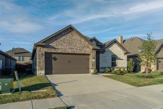Photo - 1017 Lake Cypress Ln