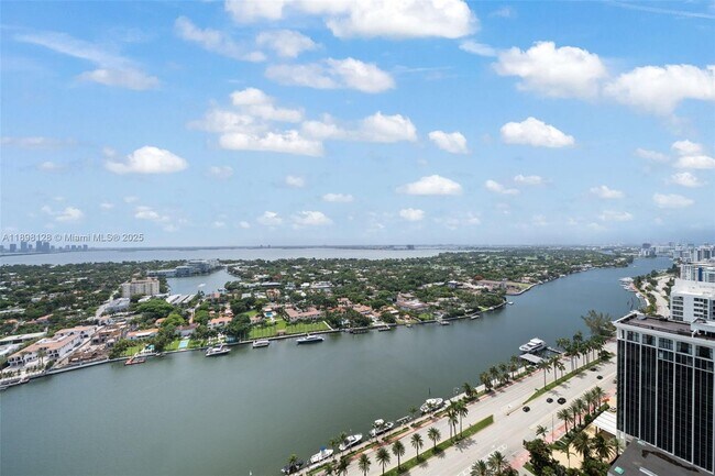 Photo - 4775 Collins Ave Unidad 3207