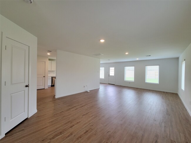 Photo - 3038 Pensacola Dr
