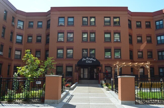 Building - The Maryland