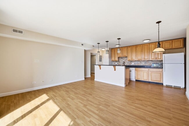 Photo - 1800 Jefferson Park Ave Unit 912