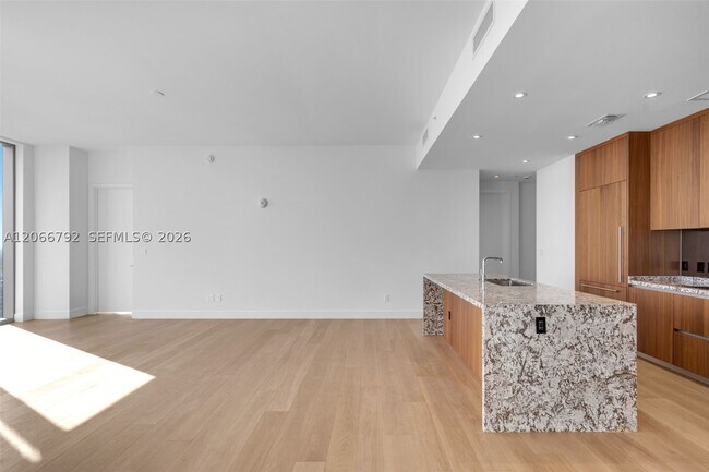 Photo - 175 SE 25th Rd Unit 3003
