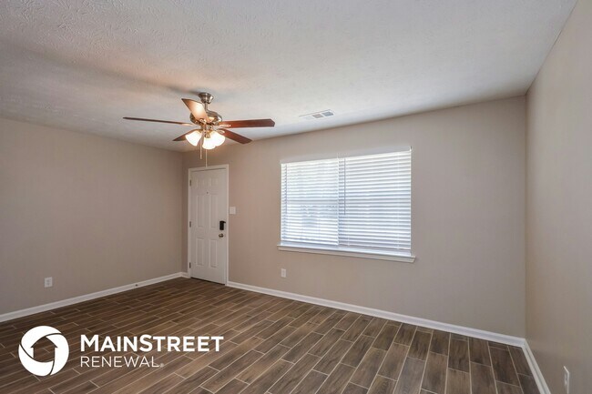 Photo - 15 Ashley Dr House