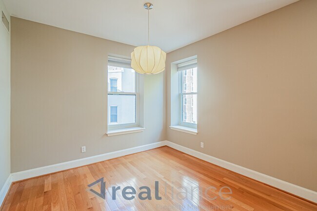Photo - 1733 20th St NW Apartamento Unidad 304
