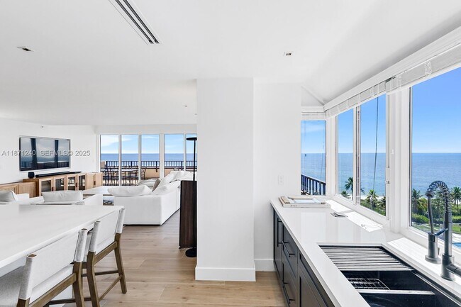 Photo - 251 Crandon Blvd Unidad 1036