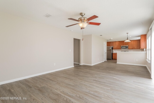 Photo - 683 Southland Ln