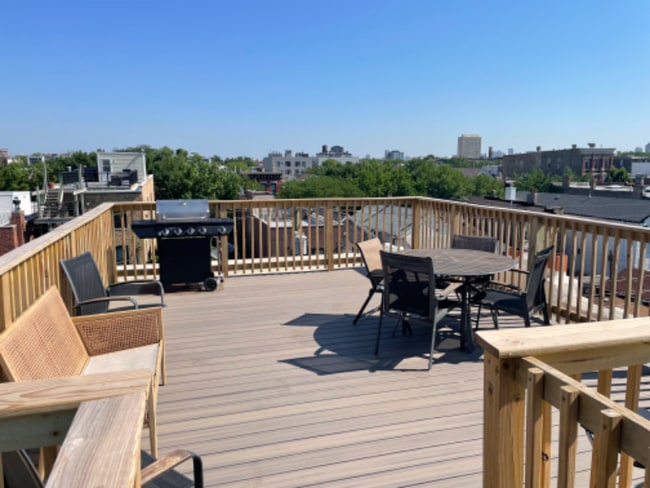 Photo - 1826 W Erie St Unit Apt 1F