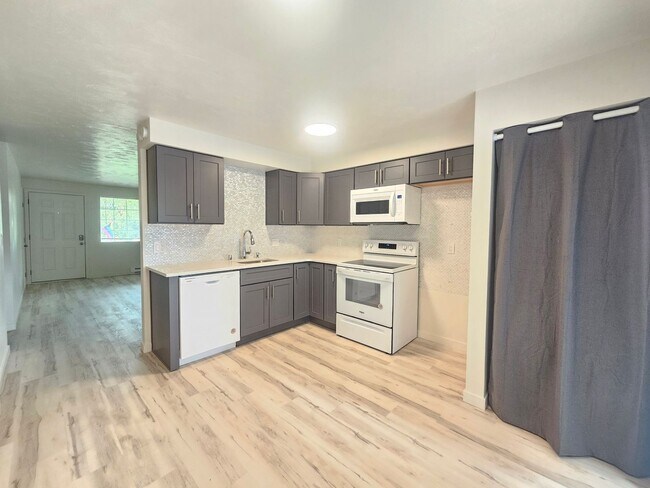 Photo - 1105-1109 W 14th Ave Unit 1105 - Callahan