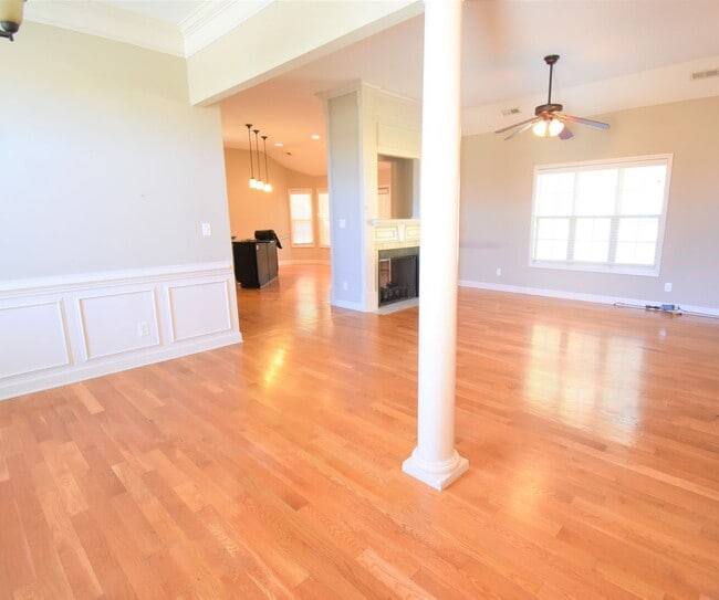 Photo - 3871 Glencorra Dr