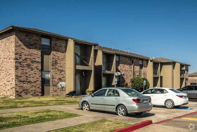 Stonegate Manor - AFFORDABLE HOUSING - Stonegate Manor - AFFORDABLE HOUSING Apartments