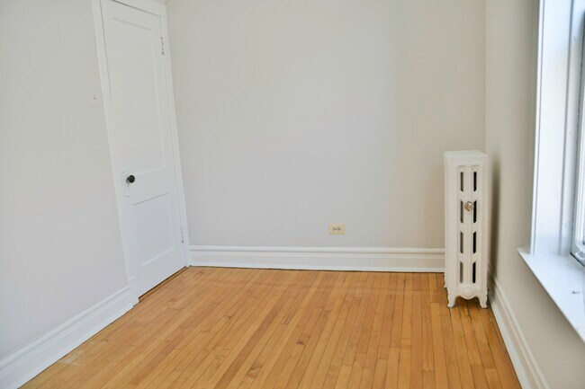 Photo - 4203 N Damen Ave Unit 3