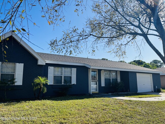 Building Photo - 217 Manth Ave