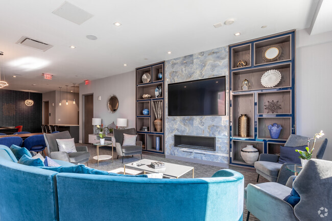 Lounge - The Standard Apartments