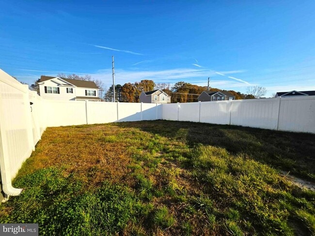 Photo - 374 Robbins Farm Rd