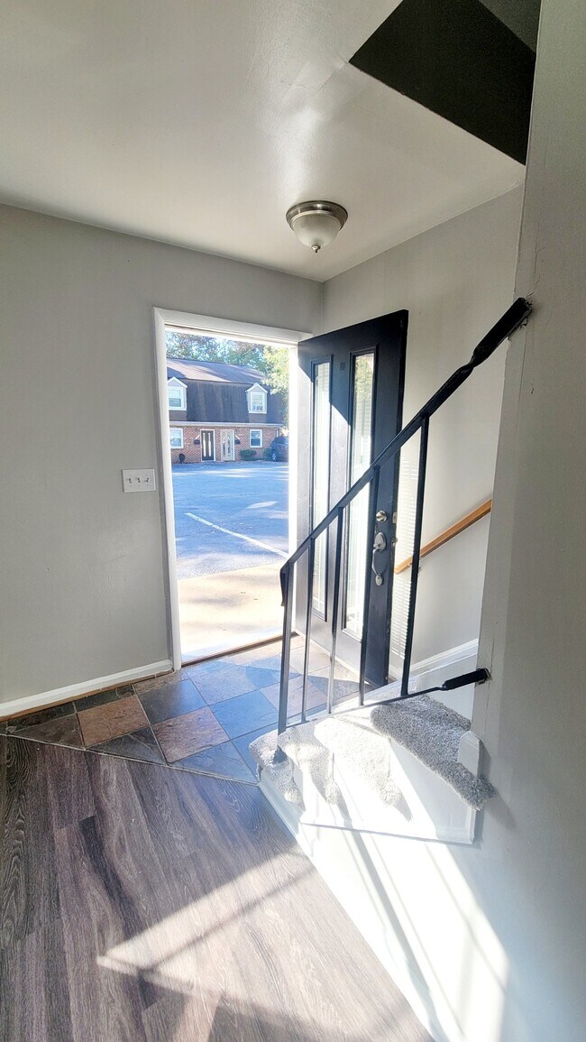 Photo - 2742 Goolsby Ave