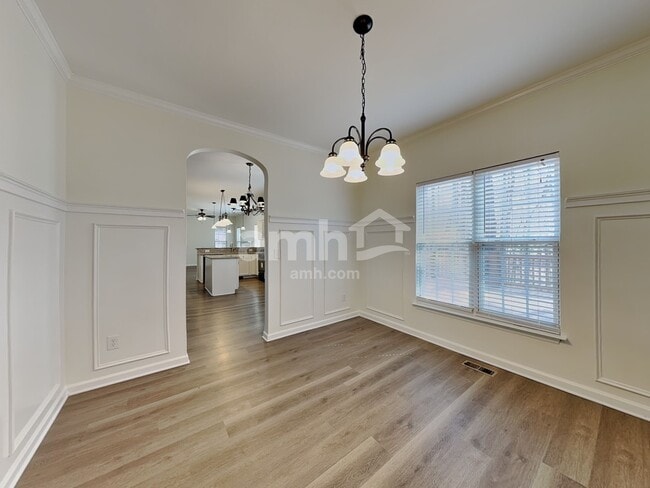 Photo - 2023 Jerimouth Dr