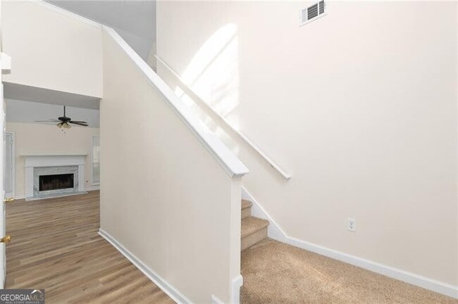 Photo - 1090 Norwalk Trce