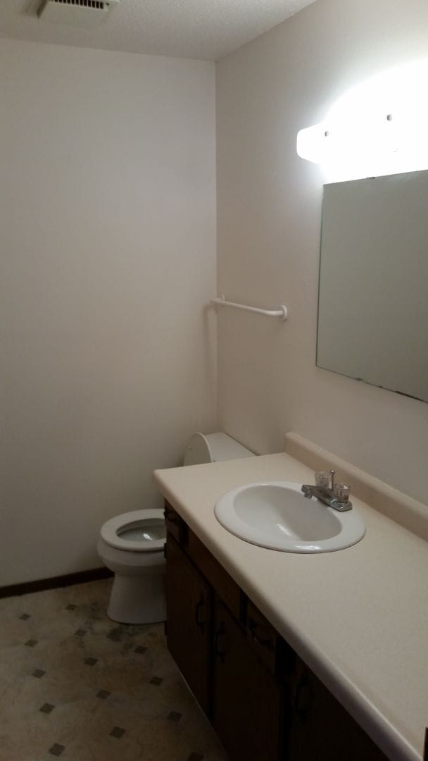 Photo - Fandre Dr 2823-2825 Unit 2823-2825-2825