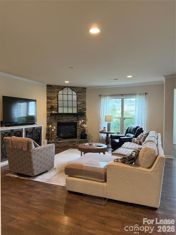 10413 Honeyfur Ct
