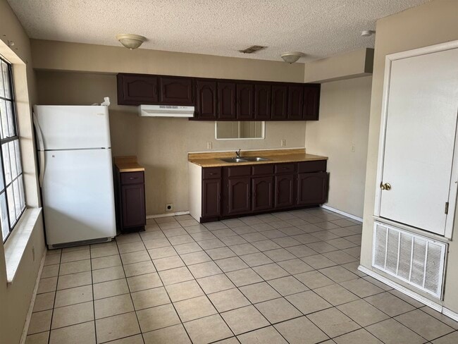 Photo - 2816 Chestnut St Unidad 6