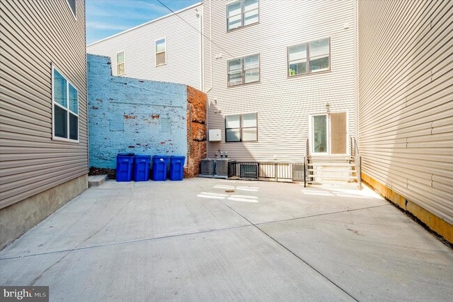 Photo - 3938 Haverford Ave Unit B