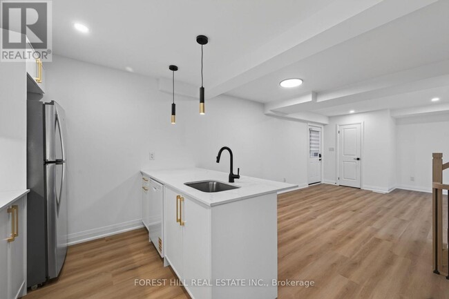 Photo - 221 Churchill Ave