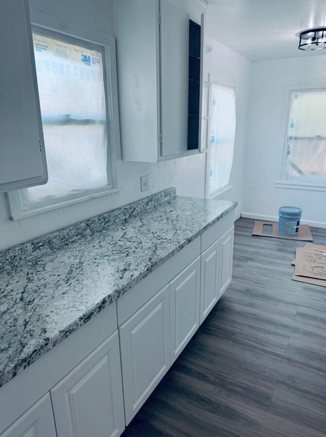Fully remodeled 2 bedrooms and 1 bathroom, single-story home in Visalia, CA! - Fully remodeled 2 bedrooms and 1 bathroom, single-story home in Visalia, CA!