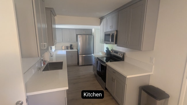 Photo - 6851 Albury St