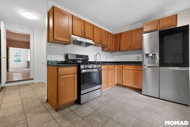 Photo - 17 Grand St