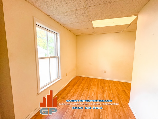 Photo - 56 Church St