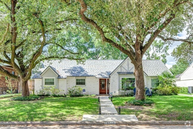 Building Photo - 14531 Bramblewood Dr Rental