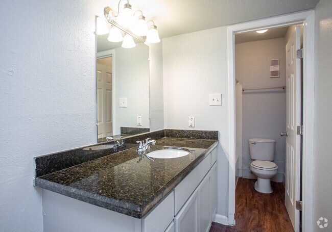 Estudio, 425 pies cuadrados - Pine Terrace