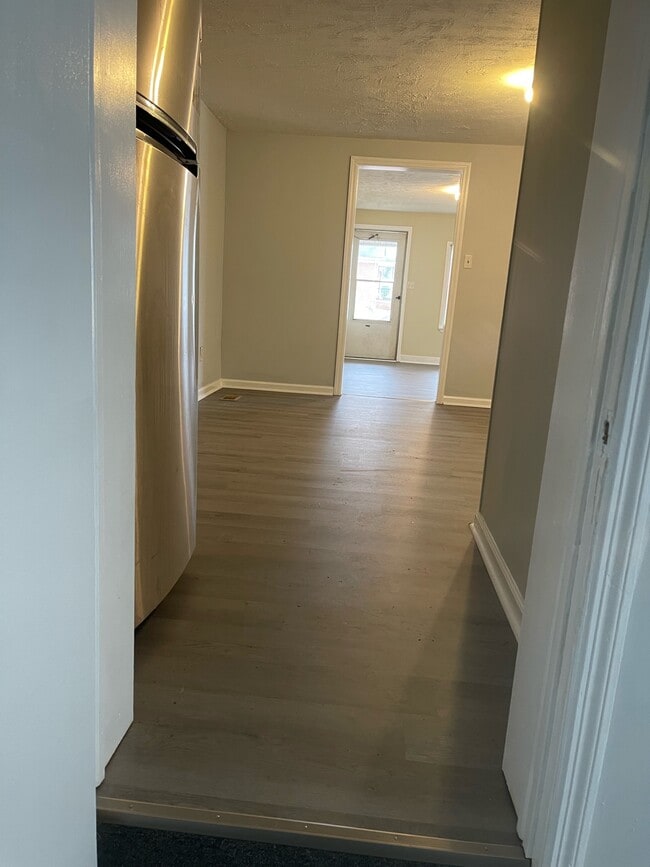 Photo - 423 E Castle St