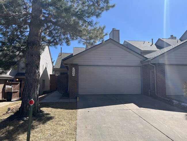 12564 W 1st Pl Unidad -