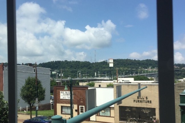 Photo - 136 E 8th Ave Unit Apt. 1