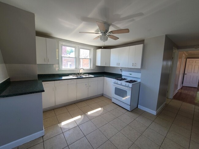 Photo - 6035 S Karlov Ave Unit 2nd Floor