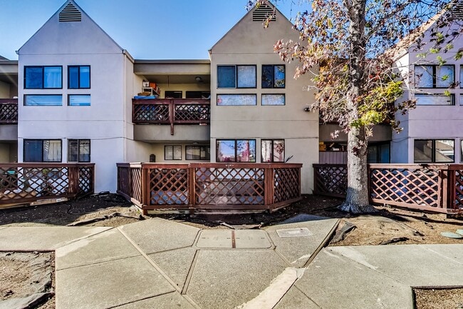 Photo - 3700 International Boulevard Apartamentos