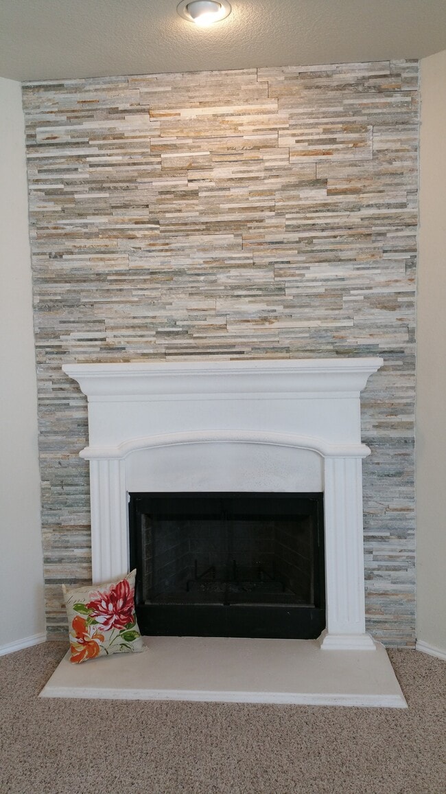 Photo - 1049 Marietta Ln