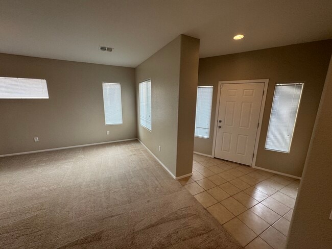 Photo - 2924 Dotted Wren Ave