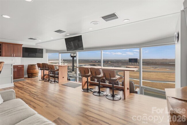 Photo - 4721 Morehead Rd Unit 205