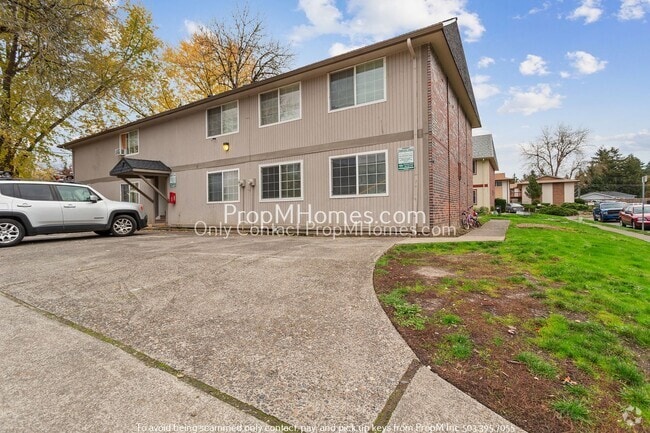 Building Photo - Enjoy the Cedar Hills Lifestyle in this Th... Unit 3283 SW 126th Avenue Rental
