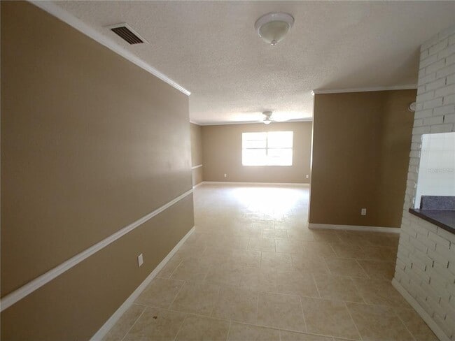 Photo - 190 N Bobwhite Point