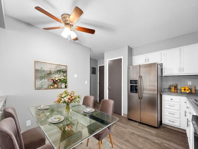 Área de comedor - Trilein Village Apartments