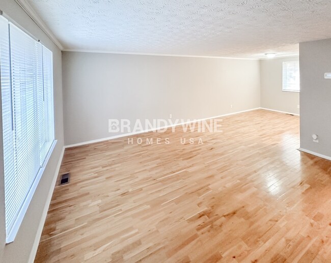 Photo - 493 Village Square Ct