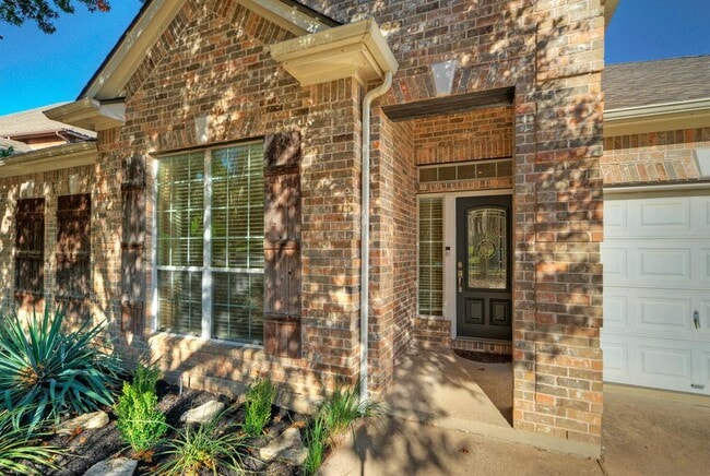 Photo - 7216 Via Correto Dr