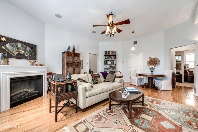 Photo - 4545 S Drexel Blvd Unit 2B