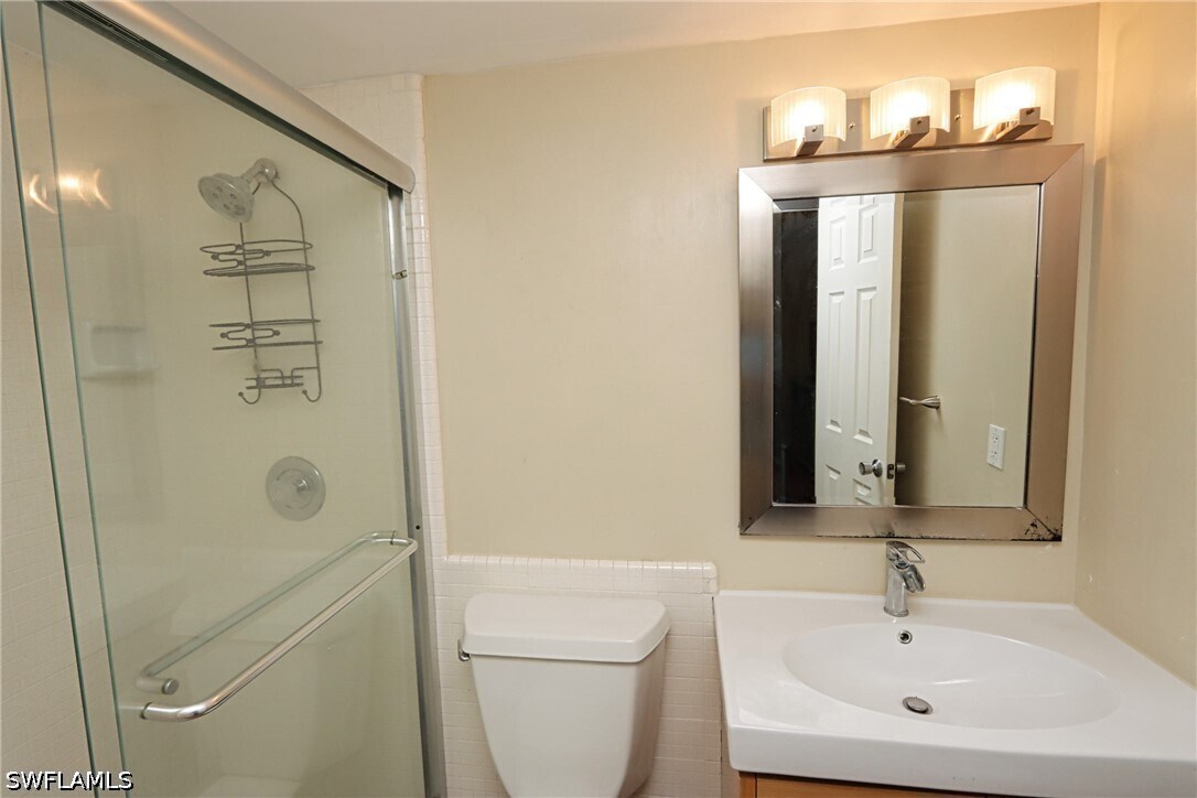 Photo - 820 Ketch Dr Unit 3