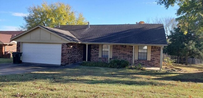 Building Photo - 1023 Rutter Rd Rental